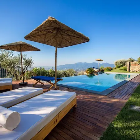 Tuscan With Infinity Pool Retreat Ferienhaus